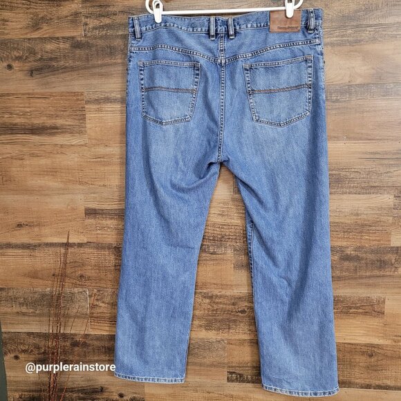 Vtg Tommy Bahama Easy Fit Jeans 40x32 Medium Light Wash Y2K Hipster Preppy - Picture 1 of 12
